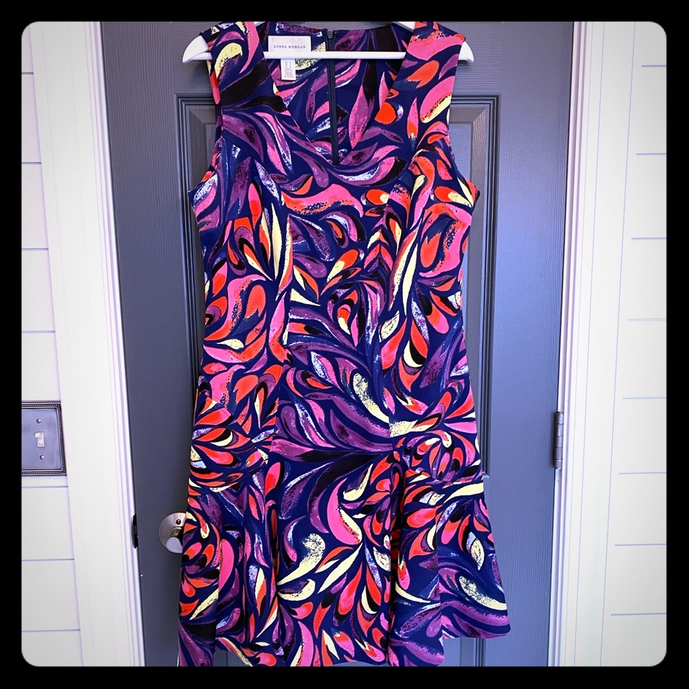 Colorful and flirty v-neck dress!